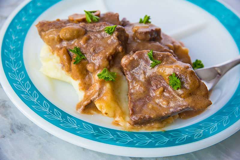Low Carb Cube Steak and Gravy