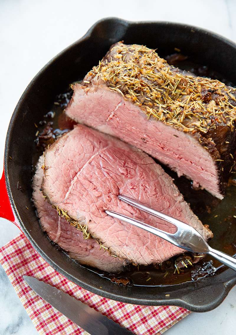 Buttery Herb And Garlic Bottom Round Roast Recipe The Kitchen Magpie Low Carb 